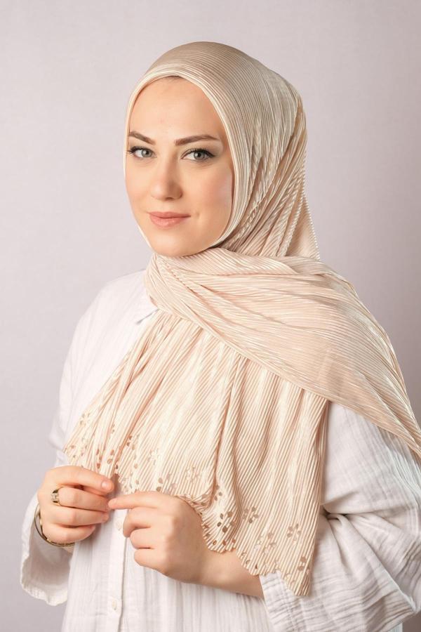 Hürrem Bone Bej Pratik Hazır Geçmeli Tesettür Eşarp Fukuro Piliseli Çiçek Desenli Lazer Kesim 1819_12 - Image 1