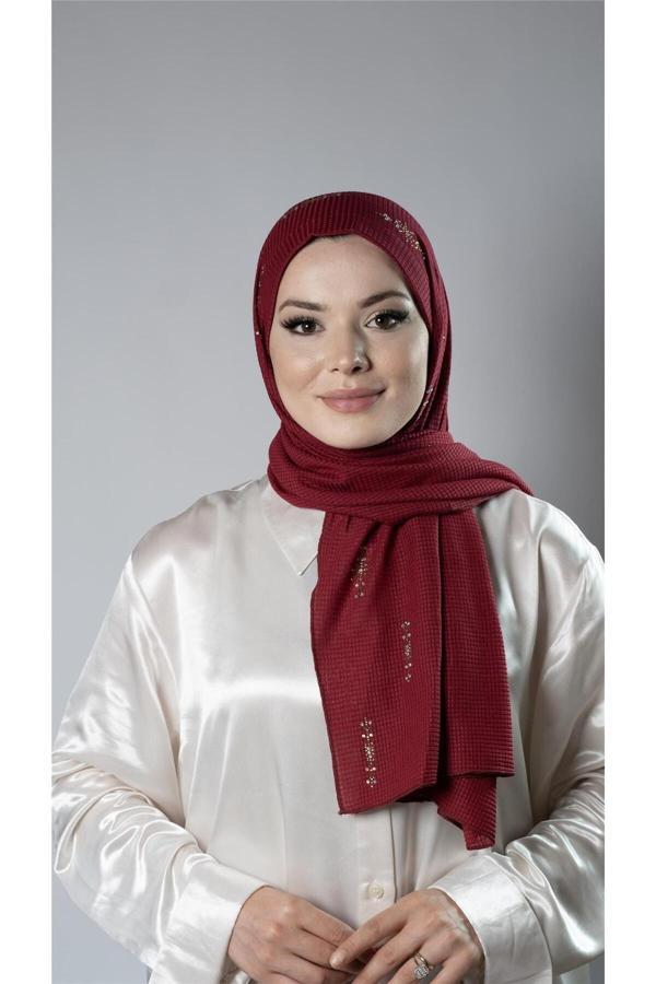 Hürrem Bone Bordo Pratik Hazır Geçmeli Tesettür Şal Örme Kumaş Taşlı Yıldız Desenli  2118Y_16 - Image 1
