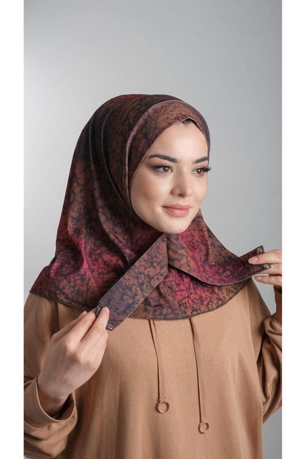Hürrem Bone Bordo Pratik Hazır Geçmeli Tesettür Bone Sandy Kumaş Batik Desenli 2101D_16 - Image 1