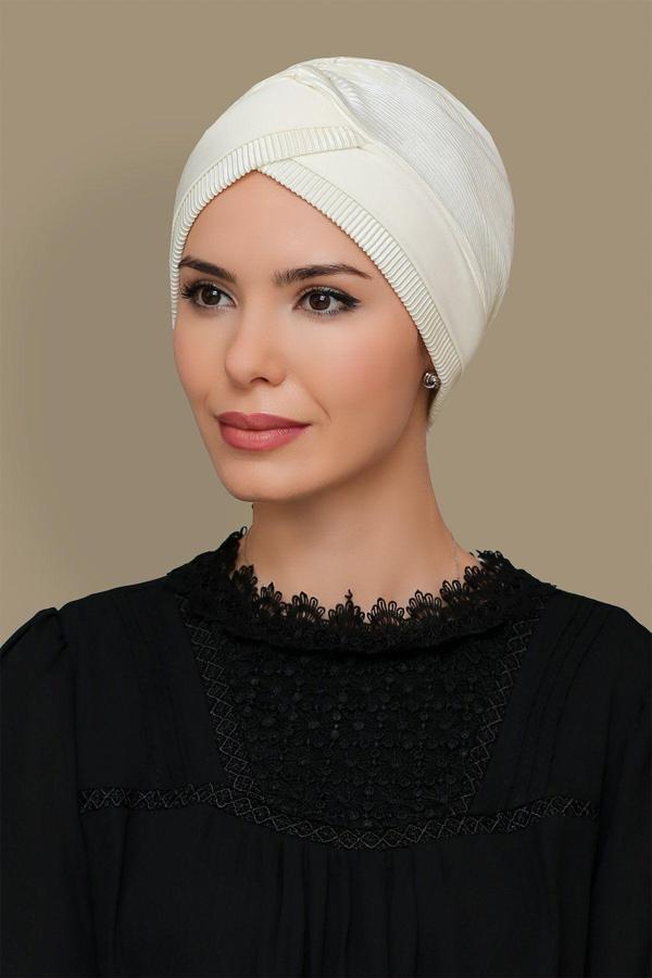 Hürrem Bone Krem Pratik Hazır Geçmeli Tesettür Bone Fukuro Piliseli Tek Bantlı Çapraz Büzgülü 1821_40 - Image 1