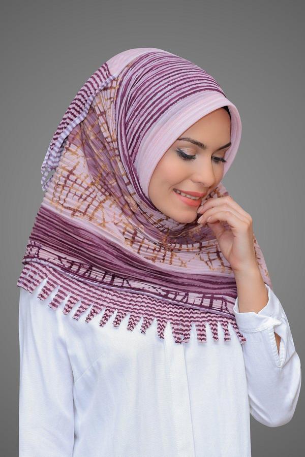 Hürrem Bone Pudra Pratik Hazır Geçmeli Tesettür Eşarp Kesik Elyaf Piliseli Çiçek Desenli 1818D4_06 - Image 1