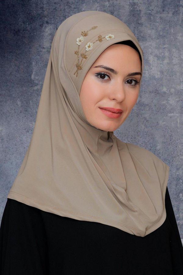 Hürrem Bone Bej Pratik Hazır Geçmeli Tesettür Eşarp Sandy Kumaş Elişi Çiçek Işlemeli Pullu 1604_12 - Image 1