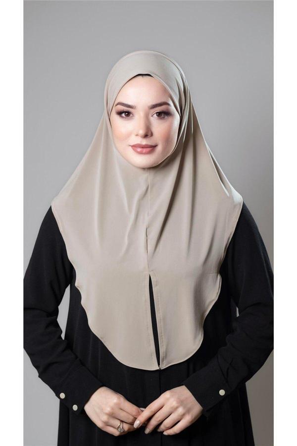 Hürrem Bone Bej Pratik Hazır Geçmeli Tesettür Eşarp Sandy Kumaş Yırtmaçlı Düz Hijab 2310_12 - Image 1