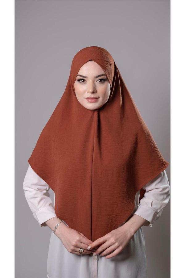 Hürrem Bone Kiremit Pratik Hazır Geçmeli Tesettür Eşarp Aerobin Kumaş Çapraz Hijab 2307_05 - Image 1