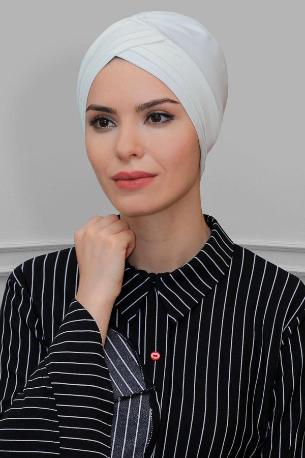 Hürrem Bone Krem Pratik Hazır Geçmeli Tesettür Bone Sandy Kumaş Üç Çapraz 1803_40 - Image 1