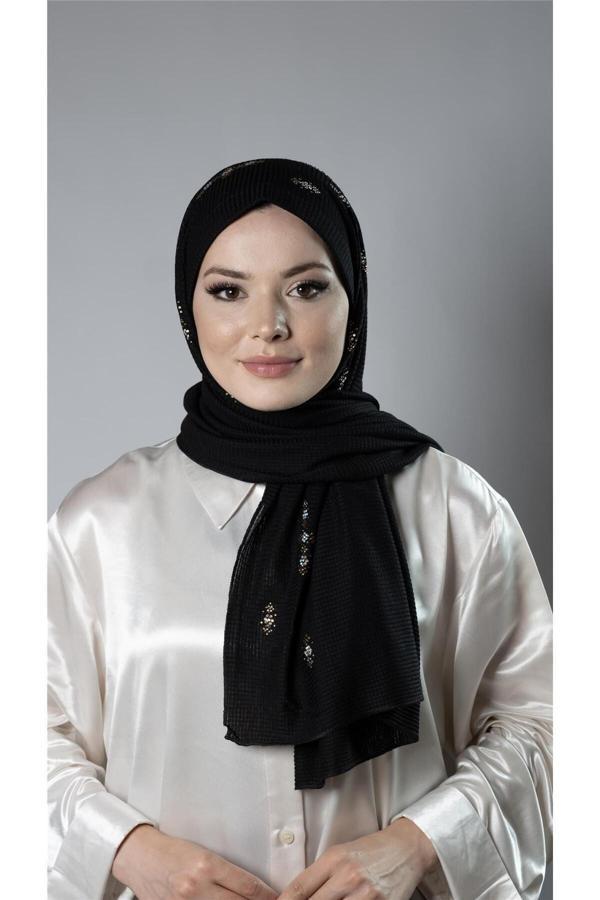 Hürrem Bone Siyah Pratik Hazır Geçmeli Tesettür Şal Örme Kumaş Taşlı Çiçek Desenli  2118C_01 - Image 1