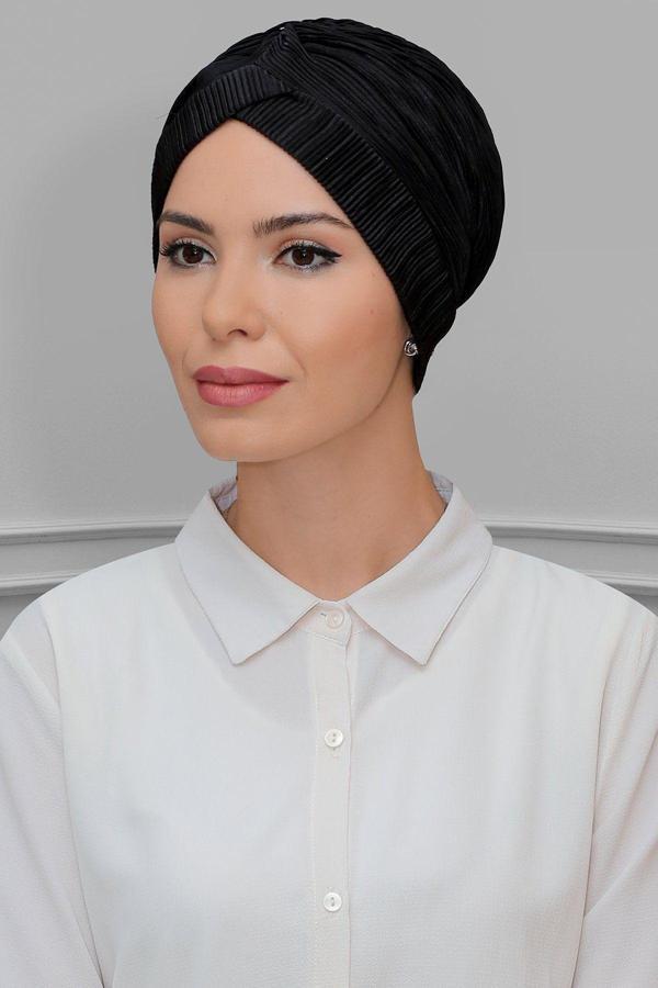 Hürrem Bone Siyah Pratik Hazır Geçmeli Tesettür Bone Fukuro Piliseli Tek Çapraz Büzgülü 1824_01 - Image 1