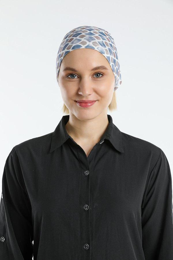 Hürrem Bone Lacivert Pratik Hazır Geçmeli Tesettür Bone Sandy Kumaş Geometrik 2117_02 - Image 1