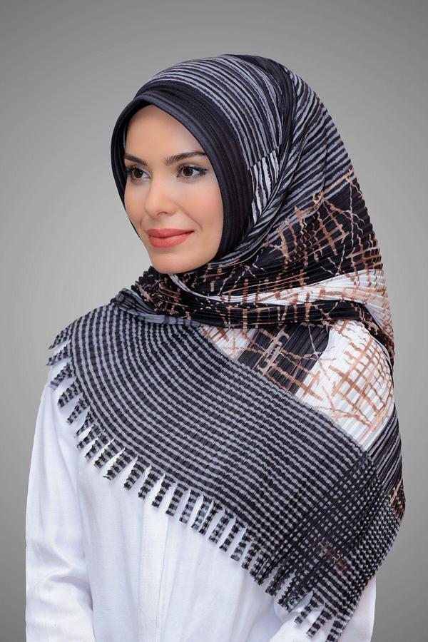 Hürrem Bone Siyah Pratik Hazır Geçmeli Tesettür Eşarp Kesik Elyaf Piliseli Çiçek Desenli 1818D4_01 - Image 1