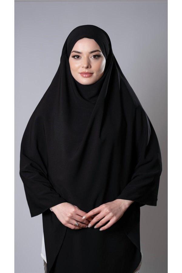 Hürrem Bone Siyah Pratik Hazır Geçmeli Tesettür Eşarp Medine İpeği Bağcıklı Sufle Hijab 2301_01 - Image 1
