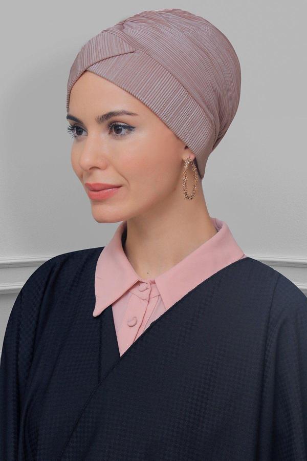 Hürrem Bone Violet Pratik Hazır Geçmeli Tesettür Bone Fukuro Piliseli Çapraz Büzgülü 1822_21 - Image 1