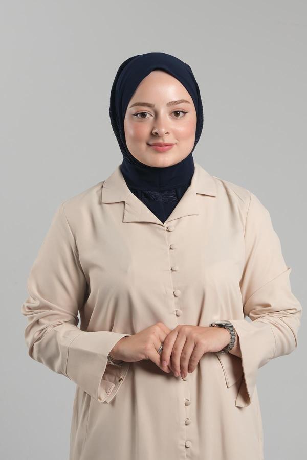 Hürrem Bone Lacivert Pratik Hazır Geçmeli Tesettür Eşarp Sandy Arkadan Çıtçıtlı Piliseli Hijab 2406_02 - Image 1