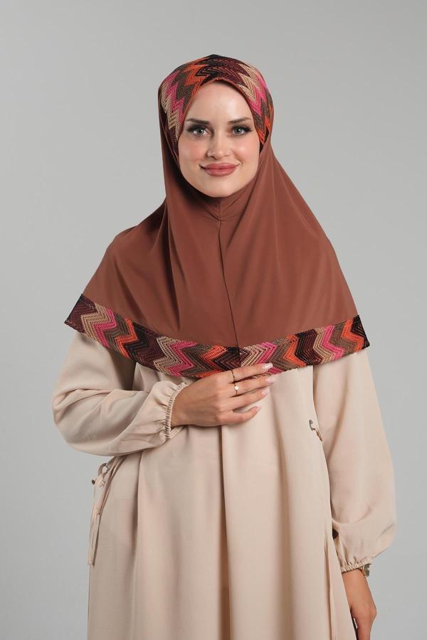 Hürrem Bone Taba Pratik Hazır Geçmeli Tesettür Eşarp Sandy Renkli Desenli Fileli 2401_33 - Image 1