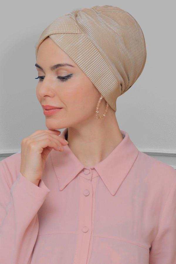 Hürrem Bone Bej Pratik Hazır Geçmeli Tesettür Bone Fukuro Piliseli Çapraz Büzgülü 1822_12 - Image 1