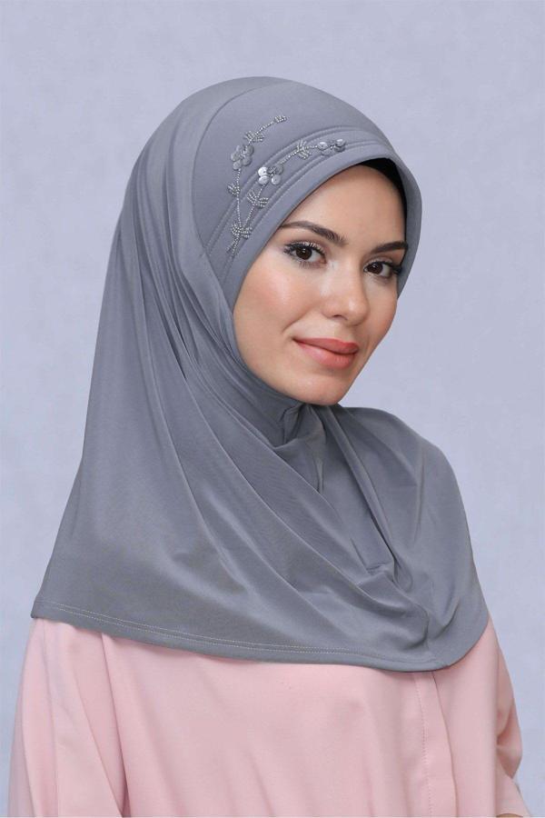 Hürrem Bone Gri Pratik Hazır Geçmeli Tesettür Eşarp Sandy Kumaş Elişi Çiçek Işlemeli Pullu 1604_15 - Image 1
