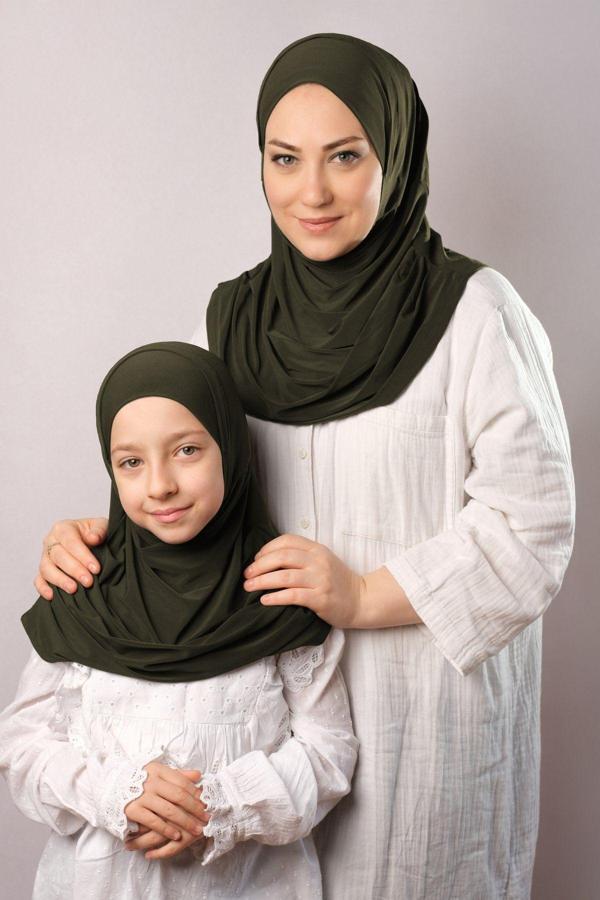 Hürrem Bone Haki Pratik Anne Kız Kombin Tesettür Eşarp Sandy Kendinden Boneli 129078_09 - Image 1