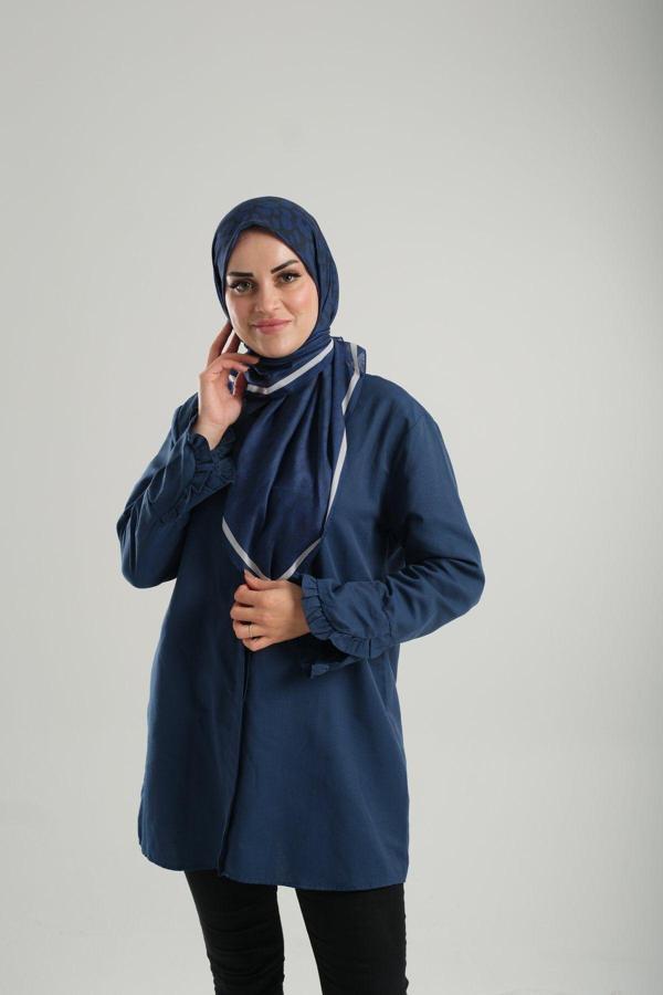 Giverny Saks Mavisi Desenli Eşarp Kesik Elyaf Pamuksu Leopar Dijital Baskılı 202206_24 - Image 1