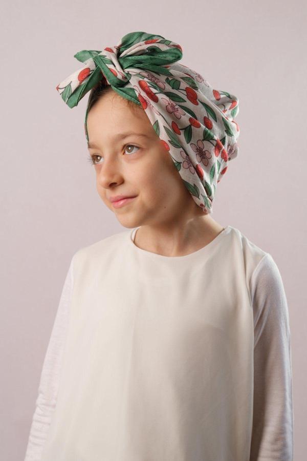 Giverny Zümrüt Dijital Baskılı Çocuk Tesettür Eşarp Pamuk Polyester Vişne Desenli 6001_37 - Image 1