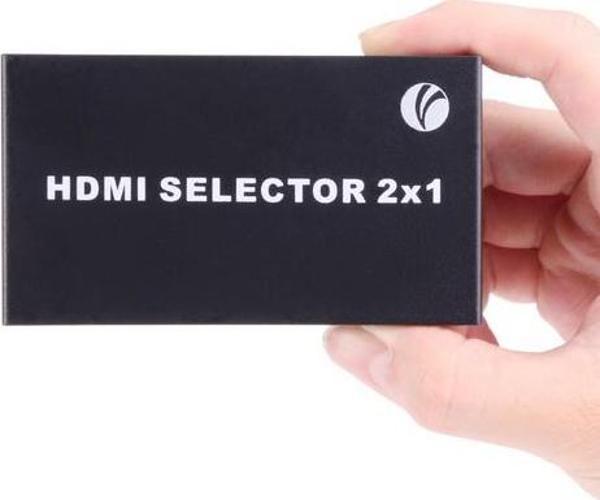 Vcom Dd432 2-1 Port 1.4V Hdmi Switch - Image 1