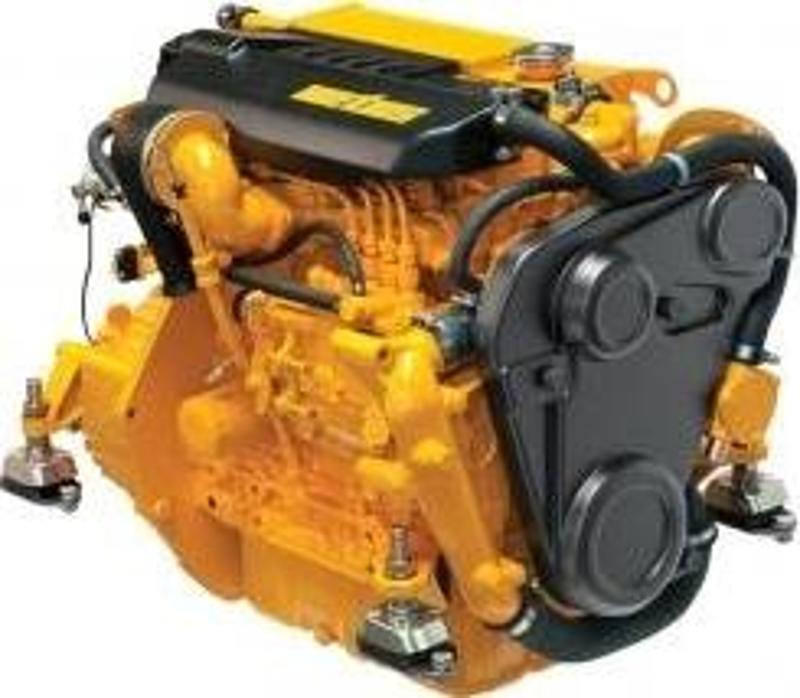 Diesel M435 deniz motoru 33 HP