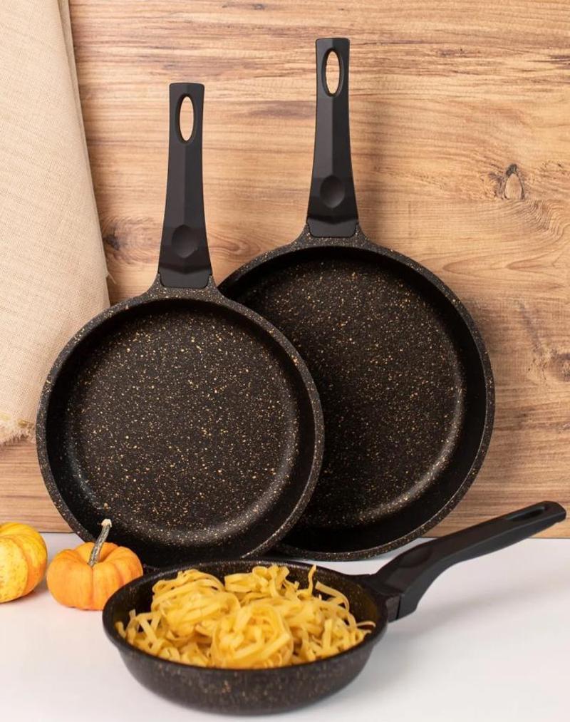 3255 Fry Pan Döküm Granit 3 Parça Tava Seti Siyah (20-24-28 cm)