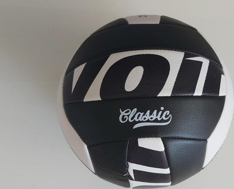 CLASSIC VOLEYBOL TOPU N5  Siyah - Beyaz