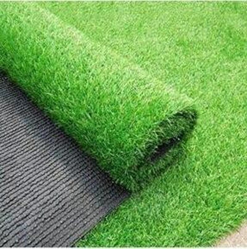 Çim Halı Suni Çim Halı 20mm  2m - 8m Doğal Görünüm Yumuşak Doku