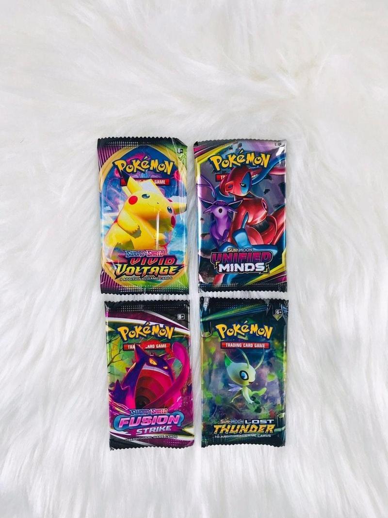 Pokemon Oyun Kartı Karma Set (4 Paket)