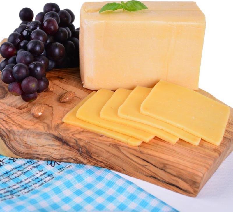 Cheddar Blok İnek 250 g ℮