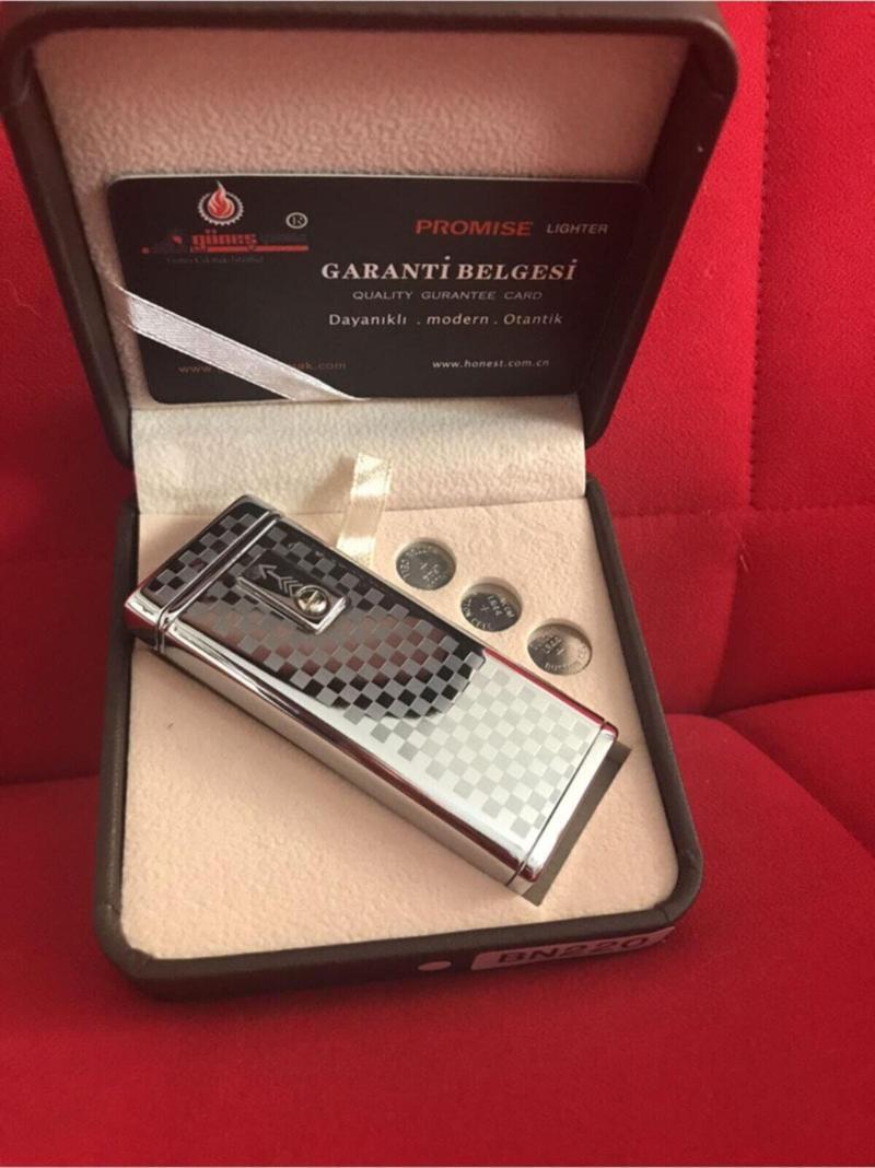 Gazlı Pilli Gri Model Çakmak