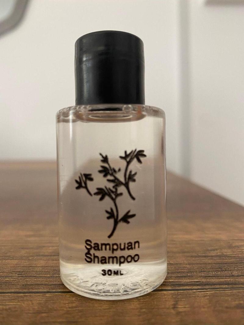 100 Adet Standart Otel Tipi Mini Duş Şampuanı 30 Ml Silindir Şişe