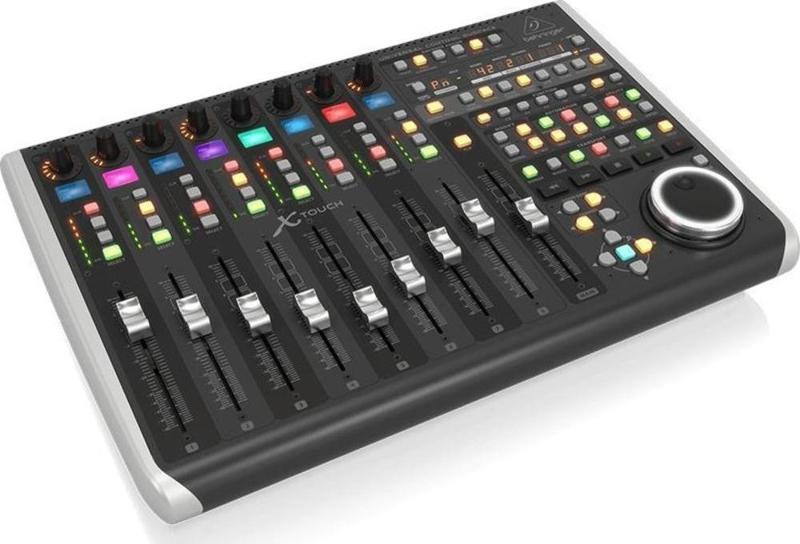 X-TOUCH DAW Kontrol Ünitesi