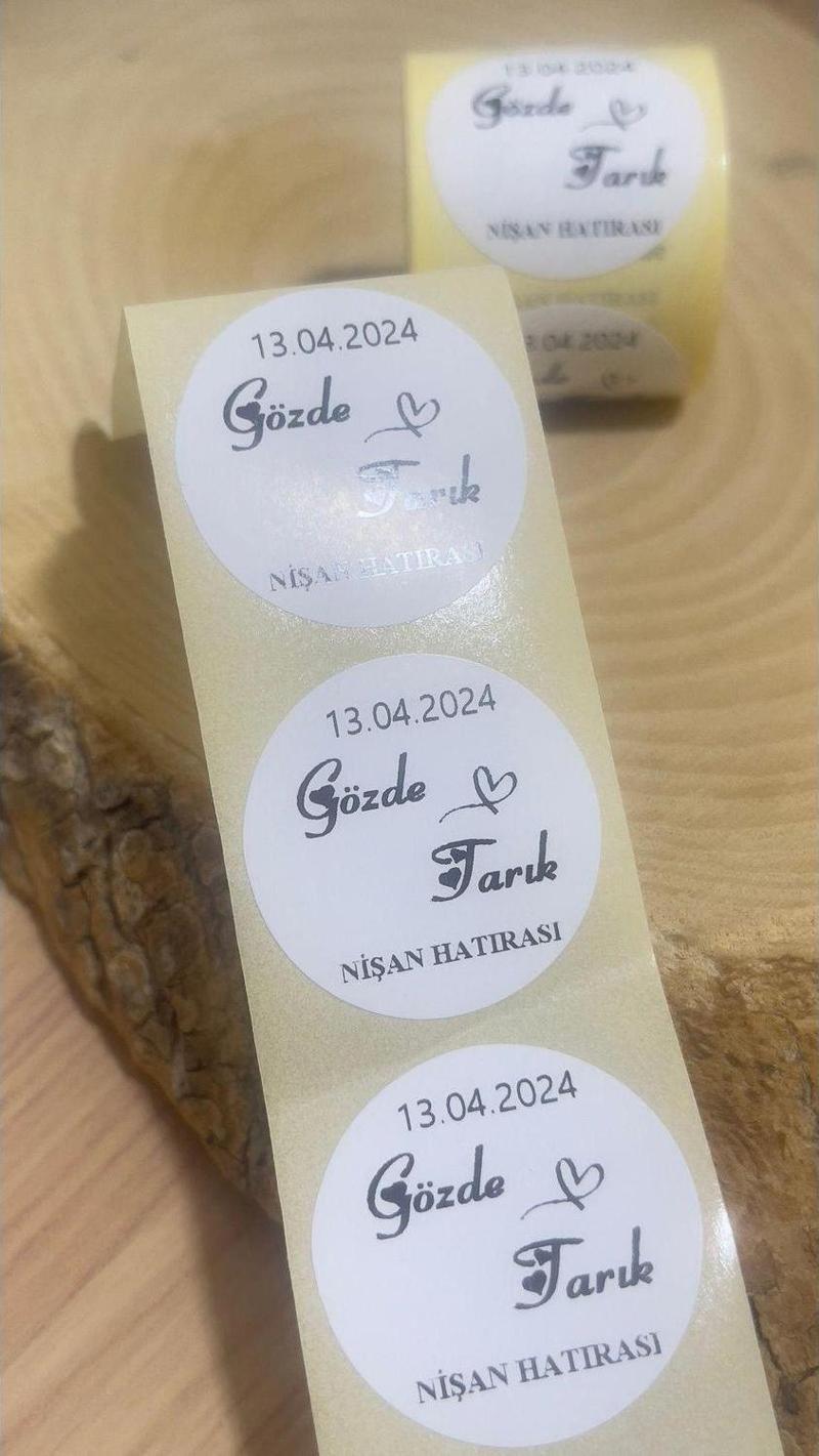 Nişan Hatırası, Nikah Hatırası Yuvarlak Yapışkanlı Etiket 3 x 3 cm 150 Adet