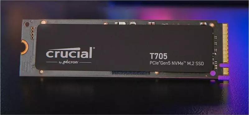 CRUCIAL T705 CT2000T705SSD3 PCI-Express 5.0 2 TB M.2 SSD