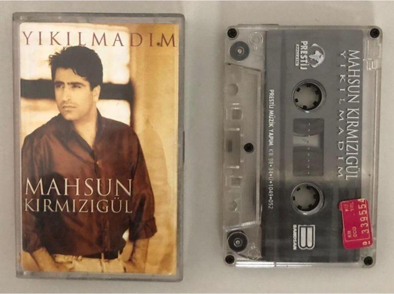 Mahsun Kırmızıgül Yıkılmadım Kaset