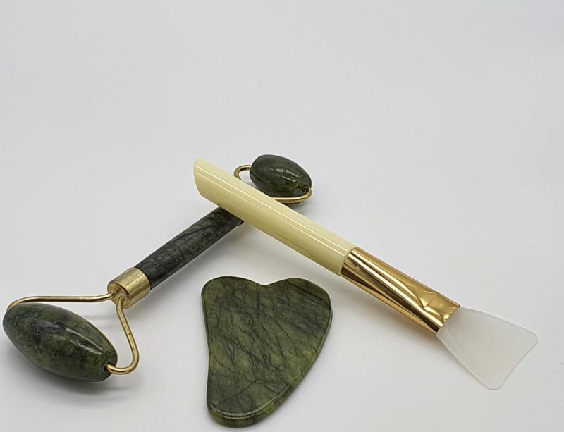 Jade Roller Gua Sha Yüz Masaj Seti