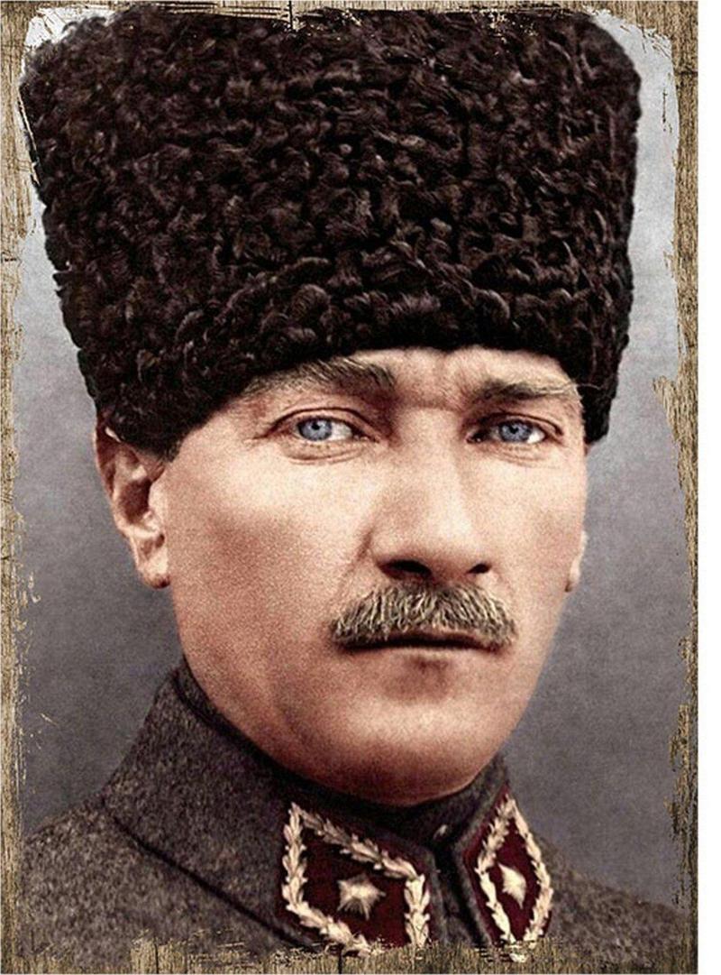 Mustafa Kemal Atatürk Portre Model Ahşap Tablo