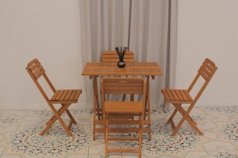 Ahşap Balkon/Bahçe 75X95Cm Masa 5Li Katlanabilir Set (4 Sandalye 1 Masa)