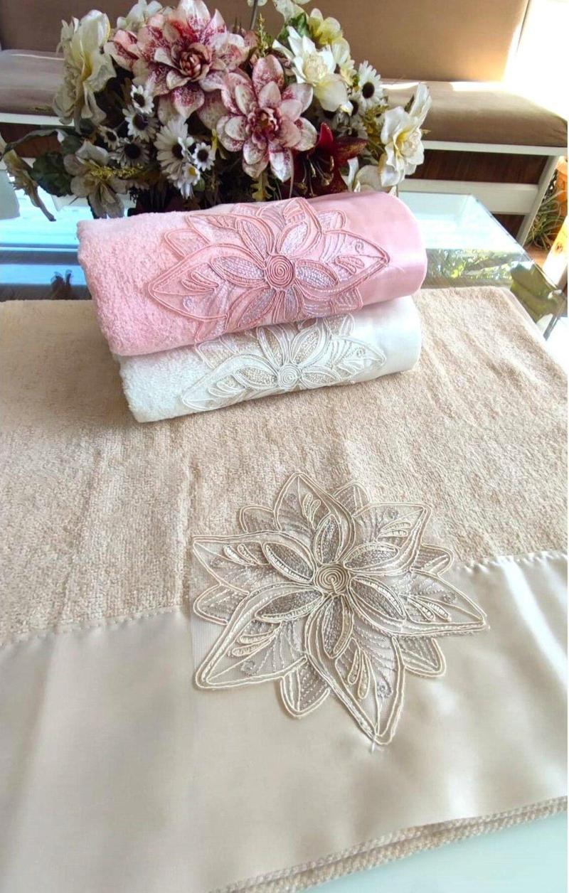 (3.Lü Set)  Annem Çeyizlik 50X90 Cm. Özel Kadife Doku Saten Detaylı  Lüks Havlu Seti