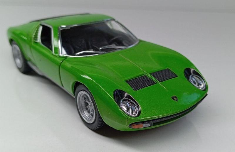 1:34 1971 Lamborghini Miura Sv P-400 Yeşil Çek/Bırak Metal Araba