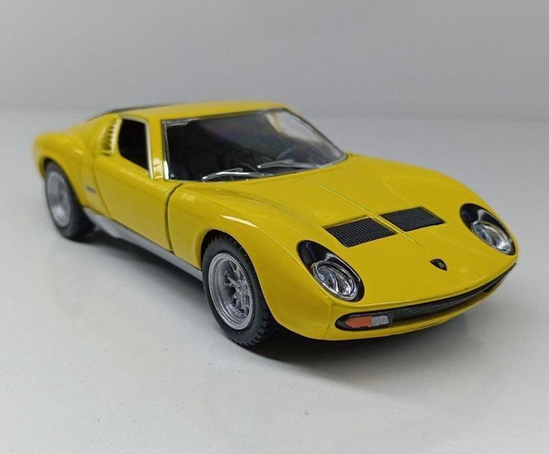 1:34 1971 Sarı Lamborghini Miura Sv Çek/Bırak Metal Araba