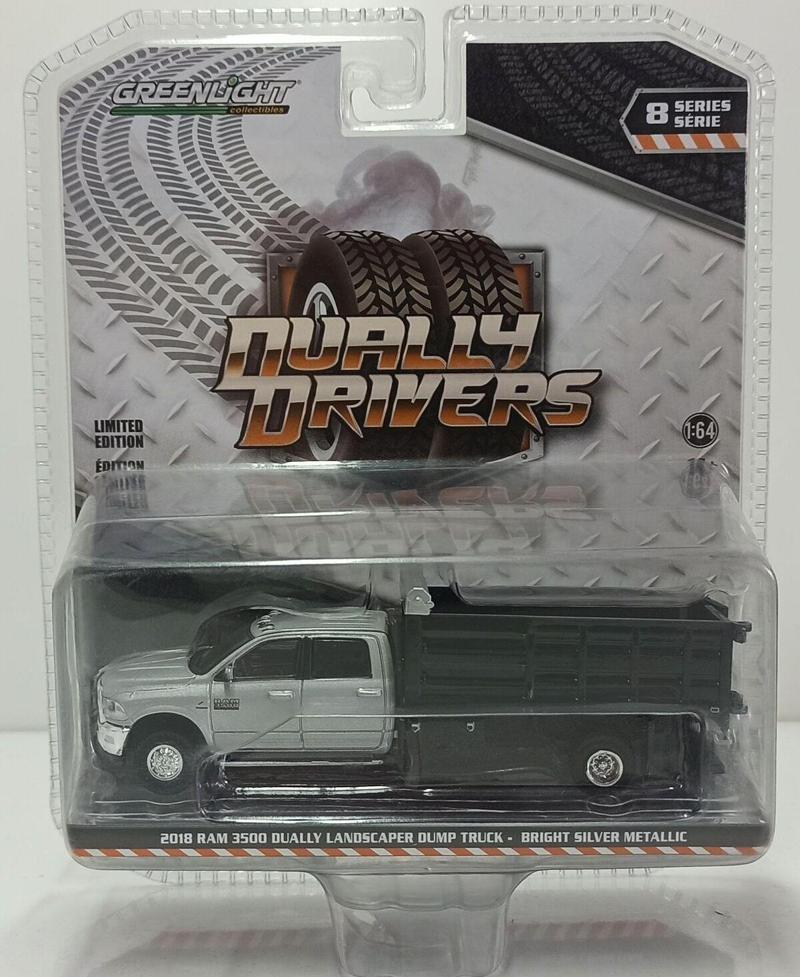 1:64 2018 Ram 3500 Dually Landscaper Dump Truck