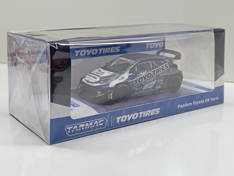 Tarmac 1:64 Ölçek Panzer Toyota Gr Yaris (7 Cm Uzunluğunda Metal Model Case Kutulu