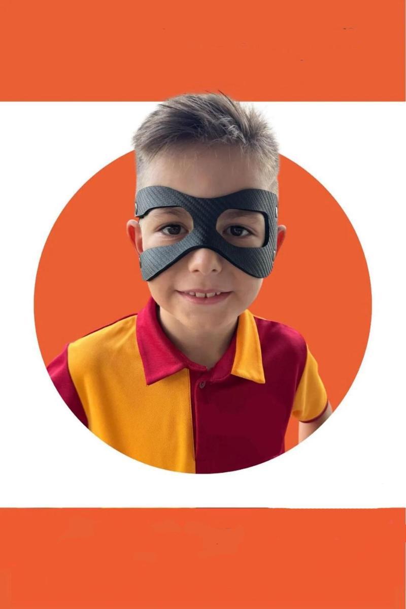 Victor Osimhen Maskesi Karbon Desenli Çocuk Boy Maske