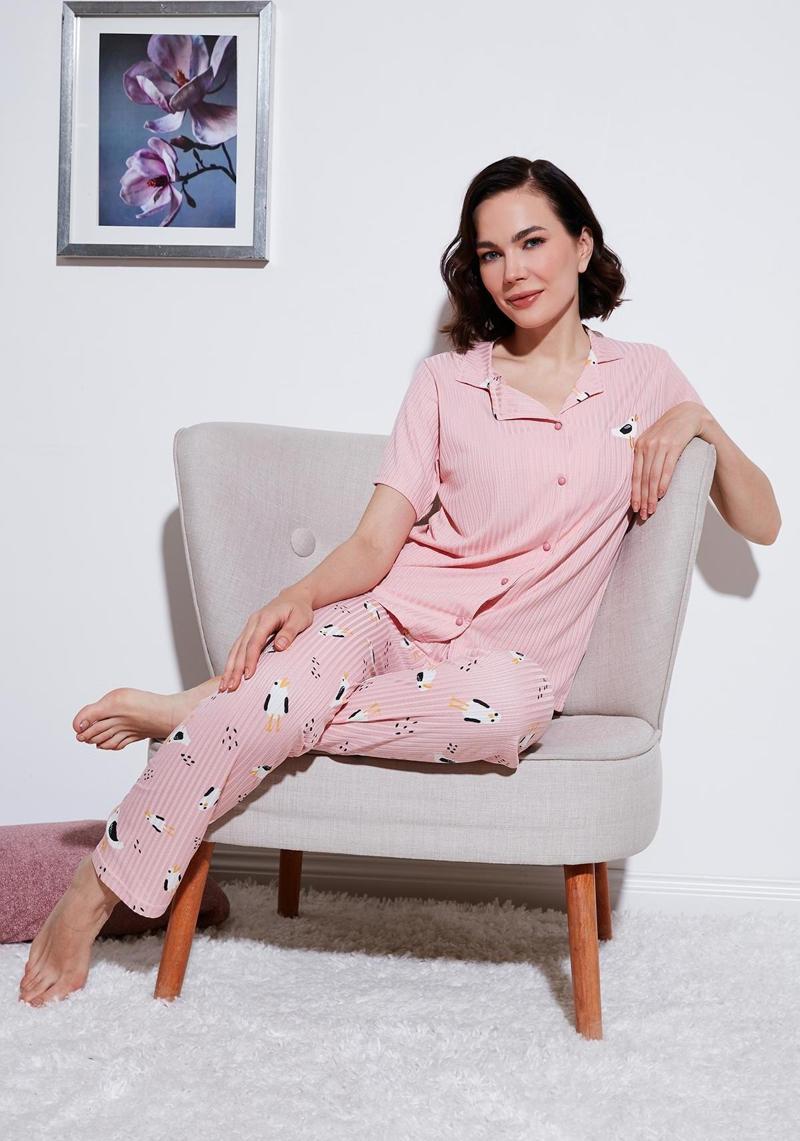 Regular Fit Gömlek Yaka Kısa Kollu Bayan Pijama Takımı 65740102 PEMBE