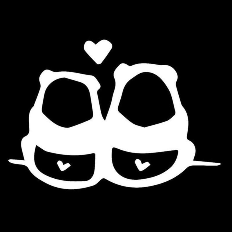 Sevimli Panda Sticker Yapıştırması Beyaz Renk 18cm