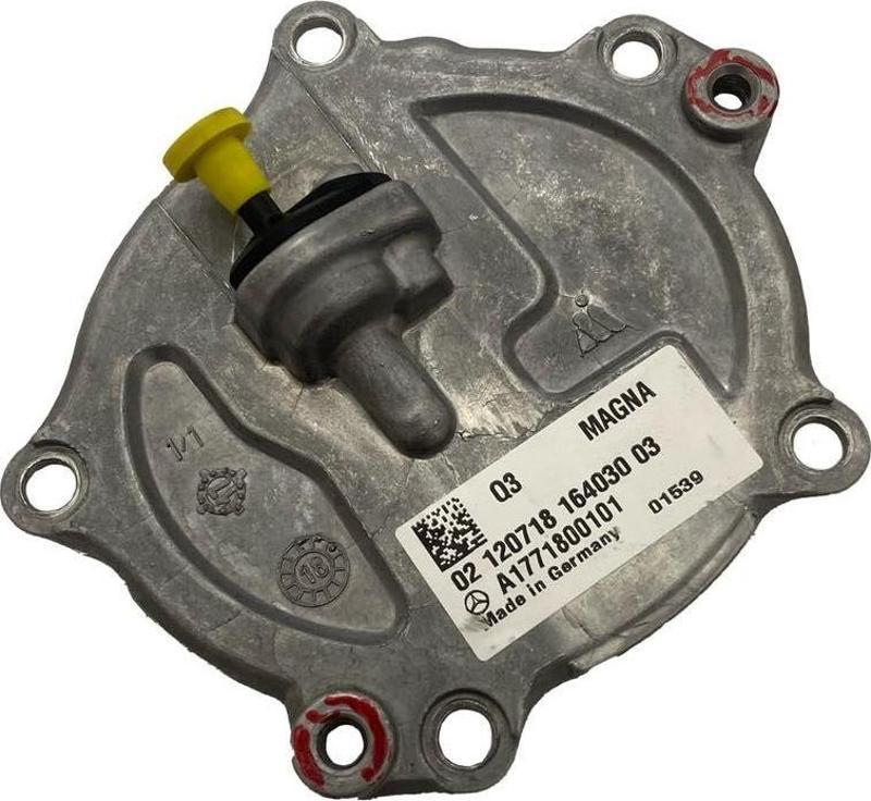 4.0 V8 Yağ Pompası Kapağı A1771800101