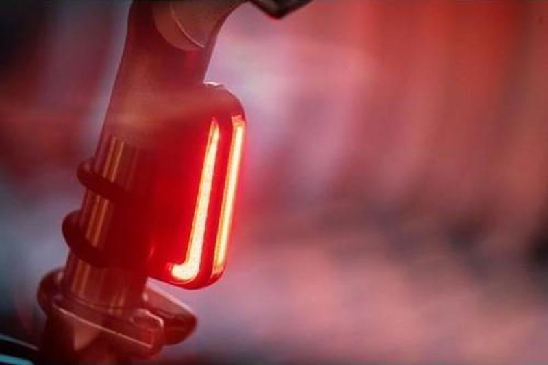 Cerberus USB 150 Lumen Arka Lamba
