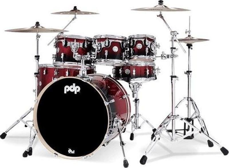 Concept Maple 7 Parça 22" Akustik Davul (Red To Black Sparkle Fade)