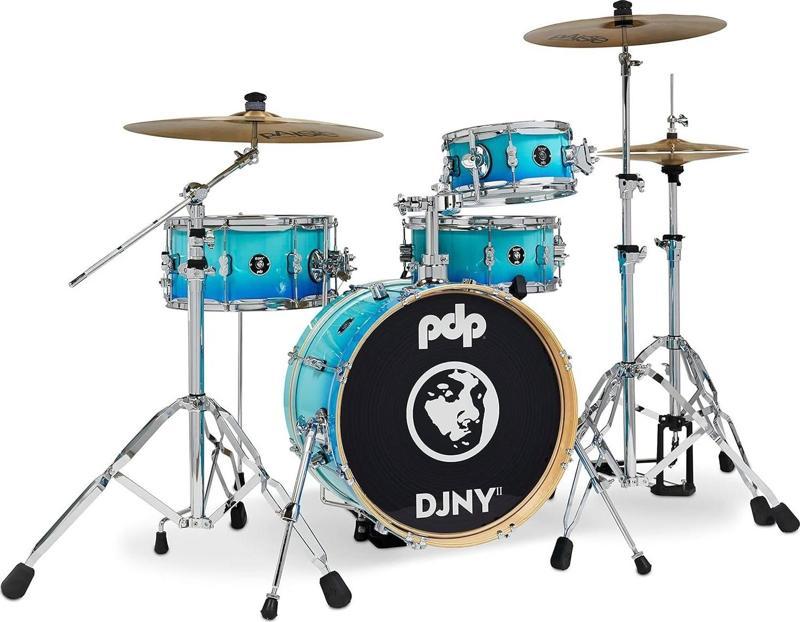 Daru Jones New Yorker II 4 Parça 18" Akustik Davul (Blue Fade)